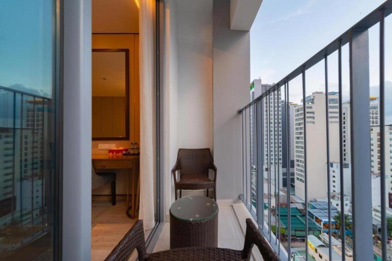 Panorama Residences Beachfront Nha Trang Exterior foto
