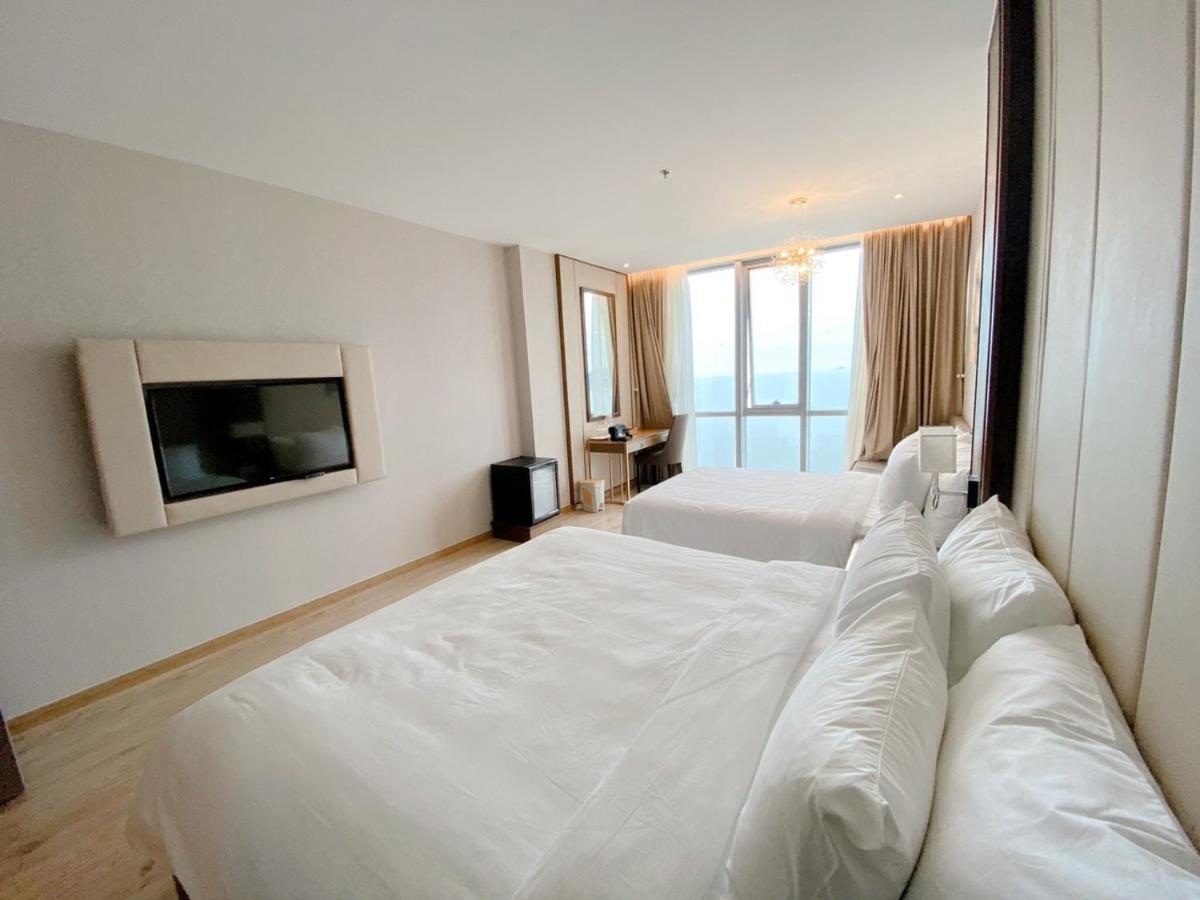 Panorama Residences Beachfront Nha Trang Exterior foto